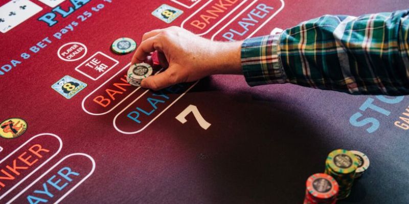 Baccarat - Tựa Game Nổi Bật Tại Casino Trực Tuyến